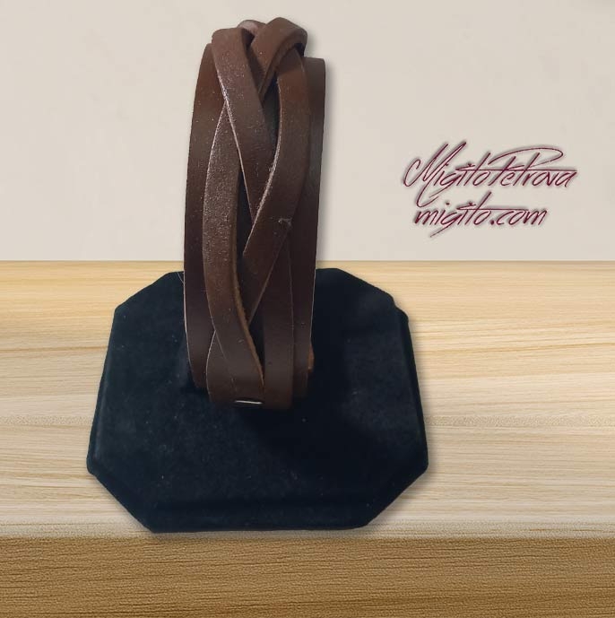 Brown genuine leather bracelet with intertwined bands