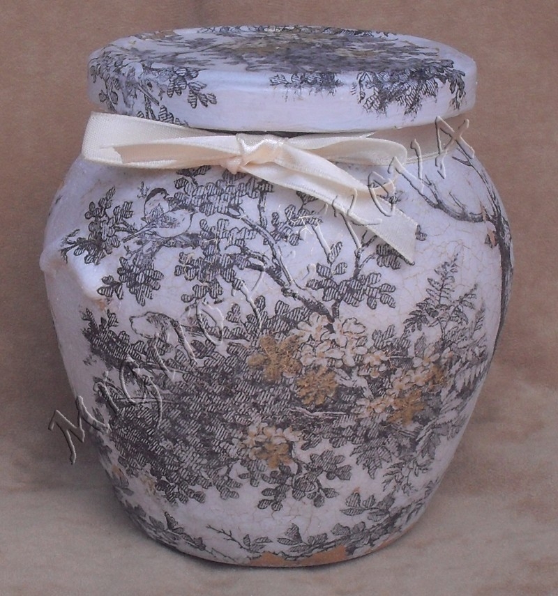 Jar with deer with decoupage